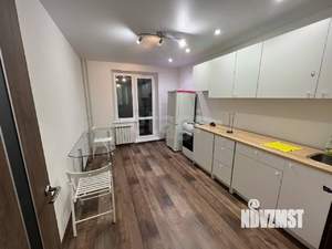 2-к квартира, вторичка, 52м2, 1/10 этаж