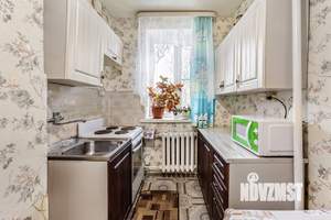 3-к квартира, вторичка, 56м2, 2/2 этаж