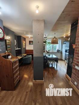 2-к квартира, вторичка, 64м2, 5/18 этаж