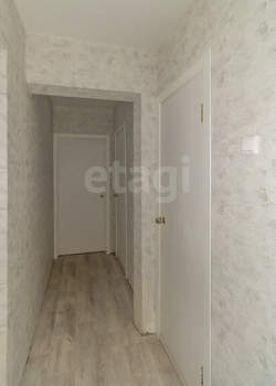 3-к квартира, вторичка, 56м2, 9/10 этаж