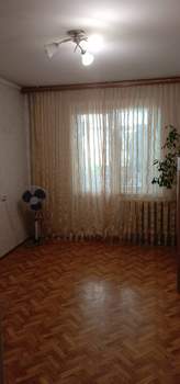 3-к квартира, вторичка, 64м2, 4/10 этаж