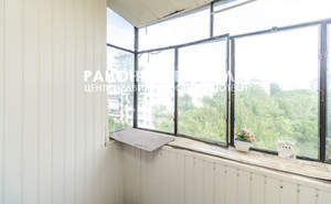 3-к квартира, вторичка, 63м2, 5/5 этаж