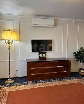 2-к квартира, вторичка, 52м2, 9/10 этаж