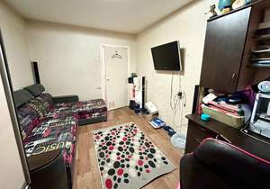 2-к квартира, вторичка, 53м2, 1/10 этаж