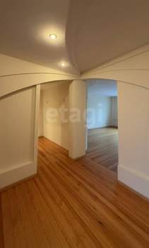 3-к квартира, вторичка, 109м2, 9/10 этаж