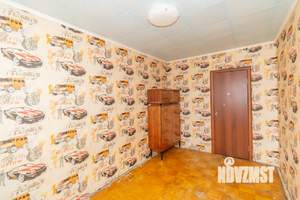 4-к квартира, вторичка, 75м2, 9/9 этаж