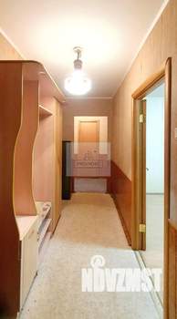 2-к квартира, вторичка, 54м2, 1/10 этаж