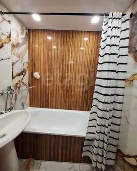 3-к квартира, вторичка, 73м2, 2/10 этаж