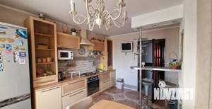 3-к квартира, вторичка, 97м2, 8/10 этаж