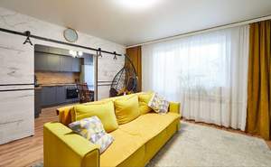 3-к квартира, вторичка, 73м2, 1/10 этаж