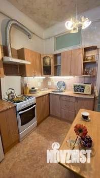 3-к квартира, вторичка, 82м2, 1/5 этаж
