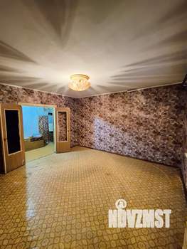 2-к квартира, вторичка, 52м2, 1/10 этаж