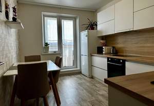 3-к квартира, вторичка, 65м2, 10/11 этаж