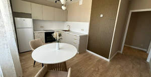 2-к квартира, вторичка, 63м2, 9/10 этаж