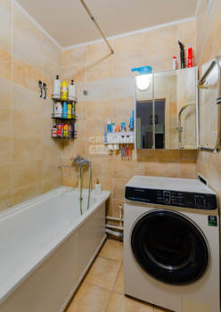 3-к квартира, вторичка, 64м2, 1/10 этаж