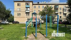 2-к квартира, вторичка, 60м2, 1/4 этаж