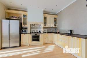 2-к квартира, вторичка, 102м2, 3/5 этаж