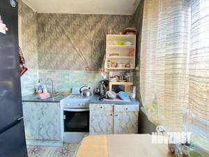 2-к квартира, вторичка, 42м2, 4/4 этаж