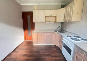 2-к квартира, вторичка, 40м2, 1/9 этаж