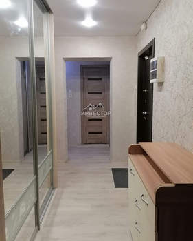2-к квартира, вторичка, 50м2, 1/10 этаж