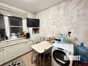 2-к квартира, вторичка, 53м2, 1/10 этаж