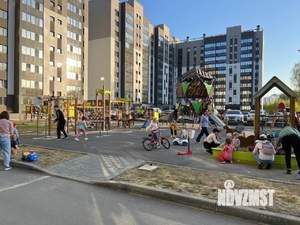 2-к квартира, вторичка, 52м2, 1/10 этаж