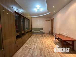 3-к квартира, вторичка, 62м2, 1/5 этаж