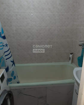 3-к квартира, вторичка, 65м2, 1/10 этаж