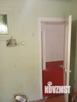 2-к квартира, вторичка, 44м2, 1/4 этаж