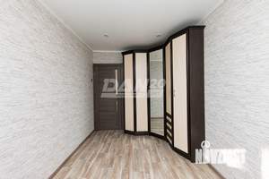 3-к квартира, вторичка, 63м2, 5/5 этаж