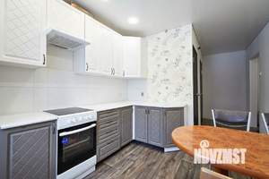 2-к квартира, вторичка, 57м2, 1/9 этаж