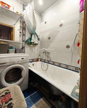 2-к квартира, вторичка, 44м2, 5/5 этаж
