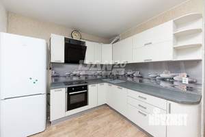 3-к квартира, вторичка, 82м2, 10/10 этаж