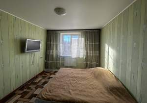 3-к квартира, вторичка, 80м2, 1/5 этаж