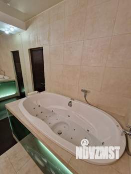 4-к квартира, вторичка, 167м2, 16/16 этаж