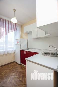 1-к квартира, вторичка, 33м2, 4/10 этаж