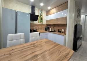 2-к квартира, вторичка, 56м2, 1/10 этаж