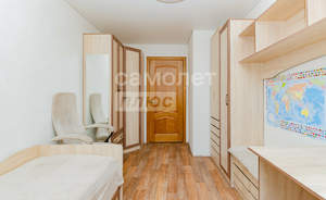 3-к квартира, вторичка, 59м2, 5/5 этаж