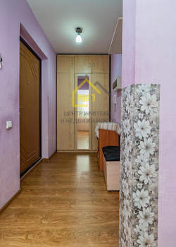 Студия квартира, вторичка, 40м2, 9/9 этаж