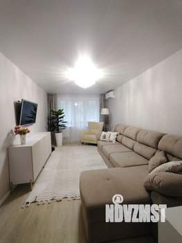 4-к квартира, вторичка, 76м2, 2/9 этаж