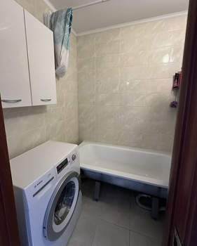 2-к квартира, вторичка, 57м2, 10/10 этаж