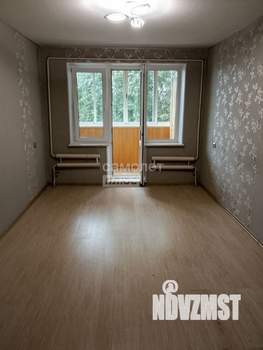 3-к квартира, вторичка, 63м2, 5/5 этаж