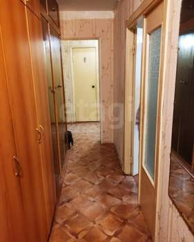 3-к квартира, вторичка, 65м2, 4/10 этаж