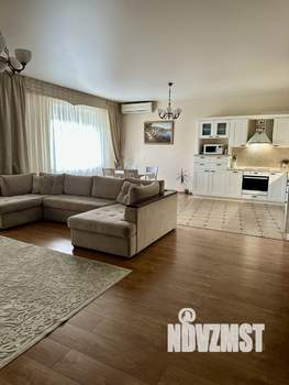 3-к квартира, вторичка, 140м2, 8/15 этаж