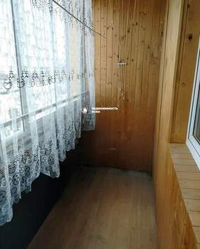 2-к квартира, вторичка, 64м2, 1/10 этаж