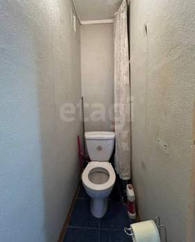 2-к квартира, вторичка, 44м2, 1/5 этаж