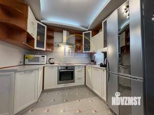 3-к квартира, вторичка, 74м2, 6/10 этаж