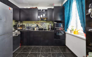 4-к квартира, вторичка, 85м2, 1/9 этаж