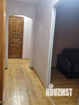 2-к квартира, вторичка, 54м2, 1/9 этаж