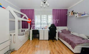 3-к квартира, вторичка, 64м2, 1/10 этаж